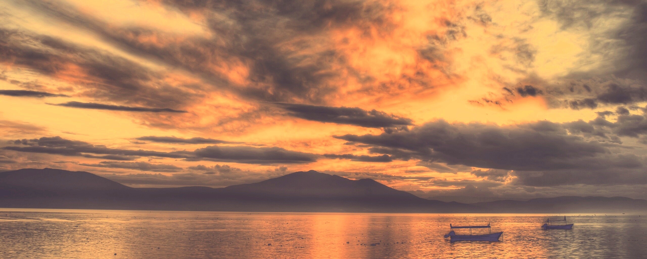 Мексика: лодки на озере обои