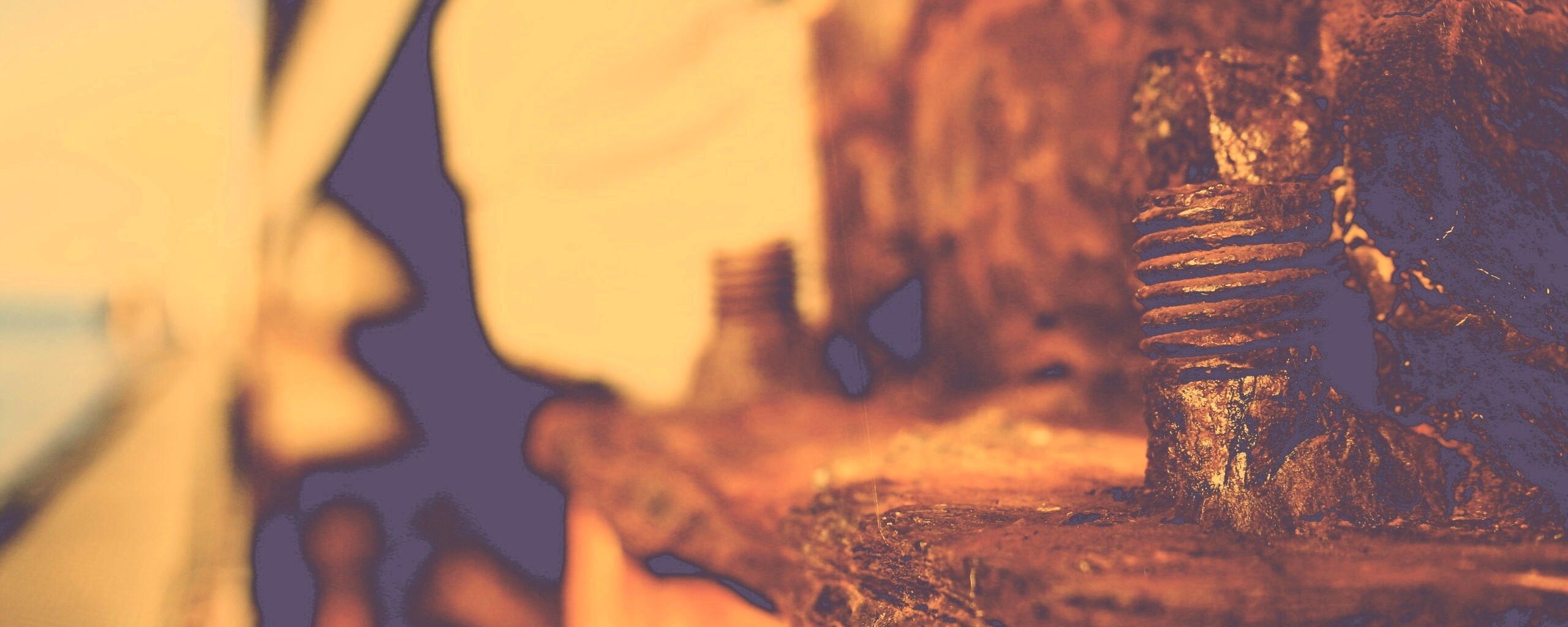 Проржавевшие болты обои