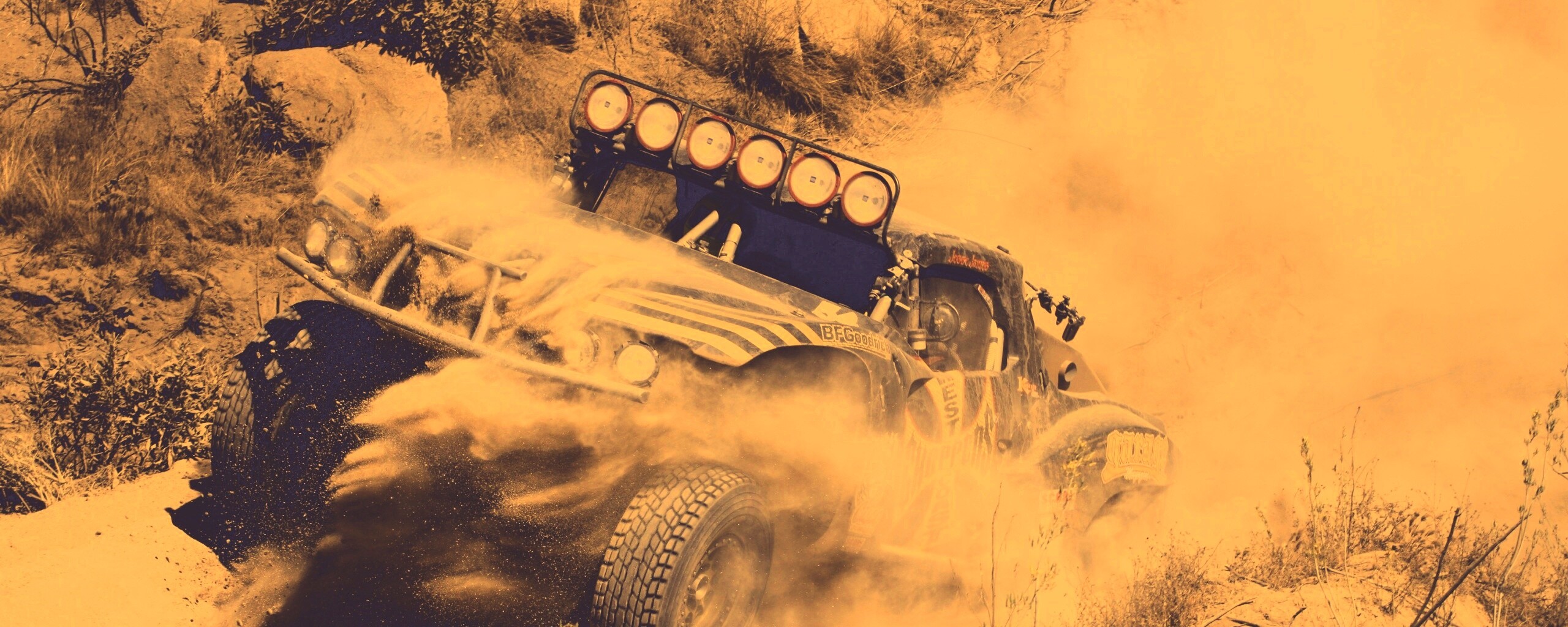 Раллийный внедорожник обои