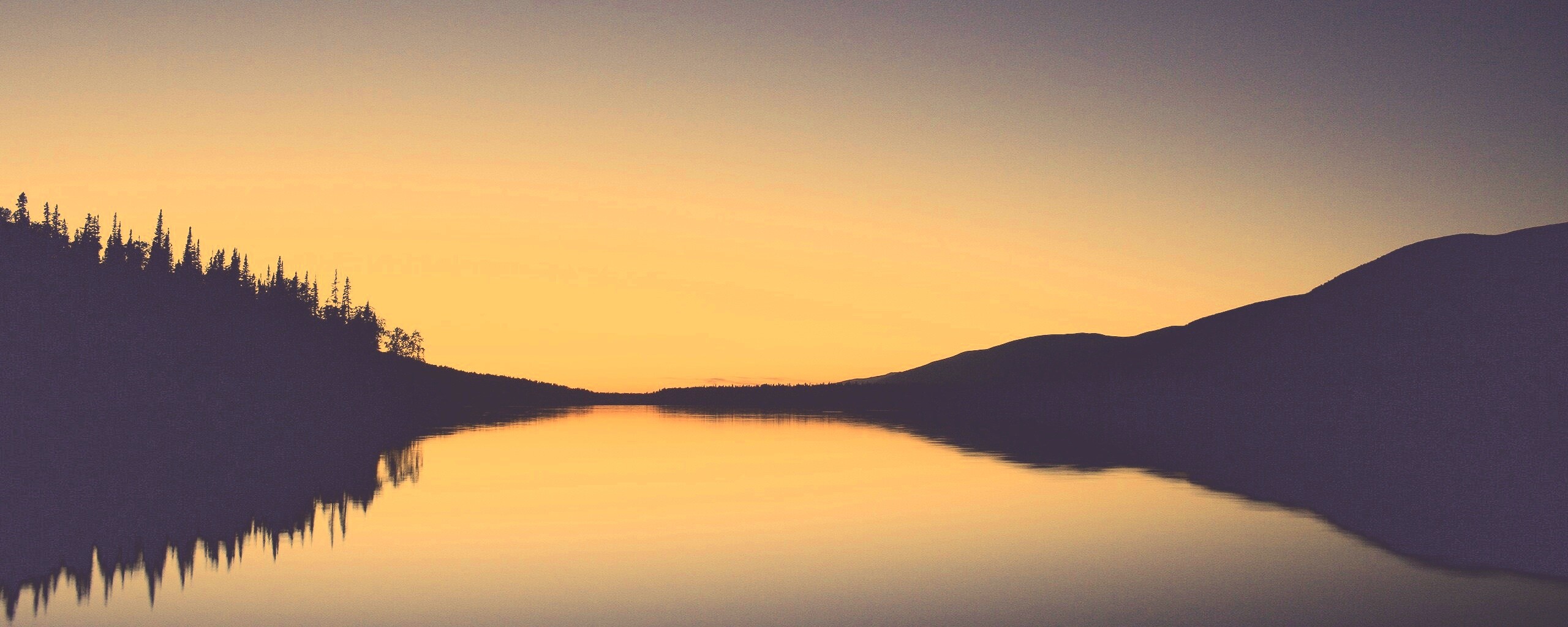 Гладкое озеро обои