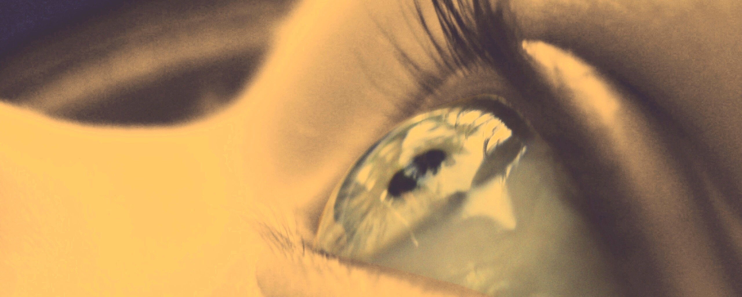 Ясный взгляд младенца обои