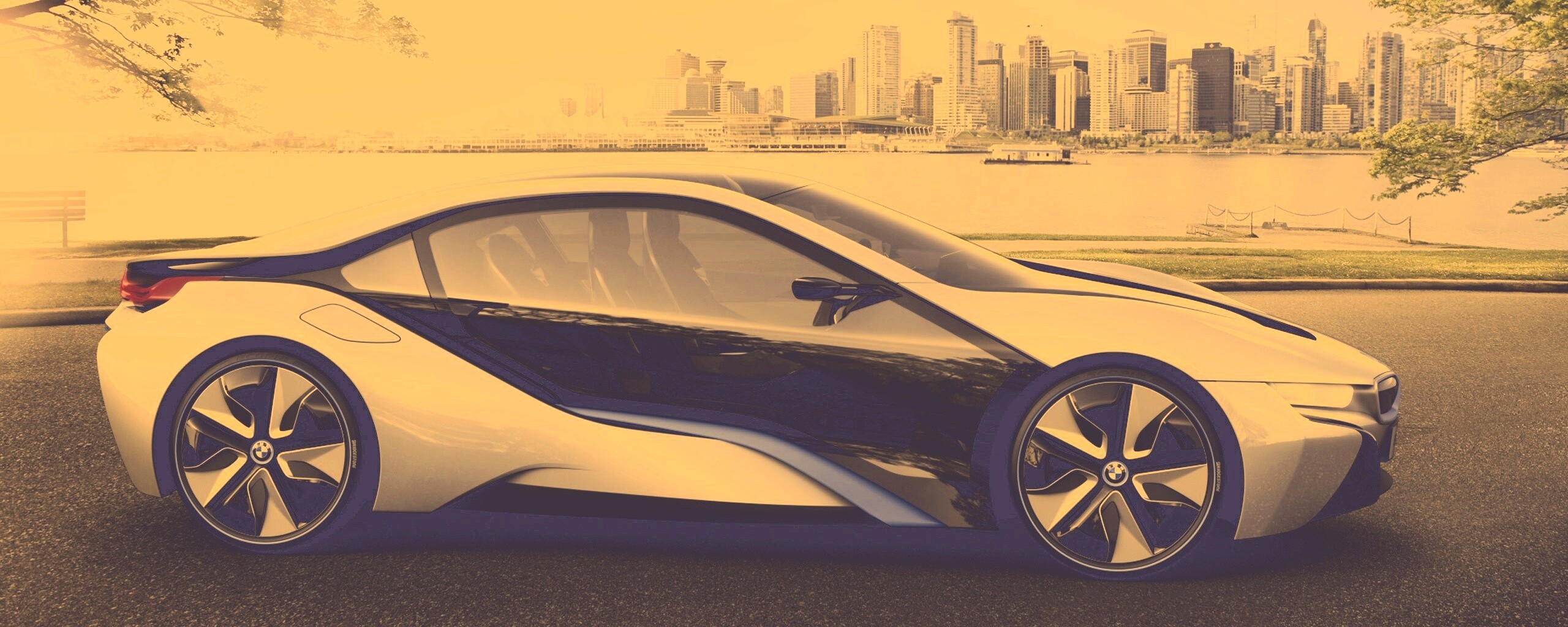 Концепт БМВ на берегу озера обои