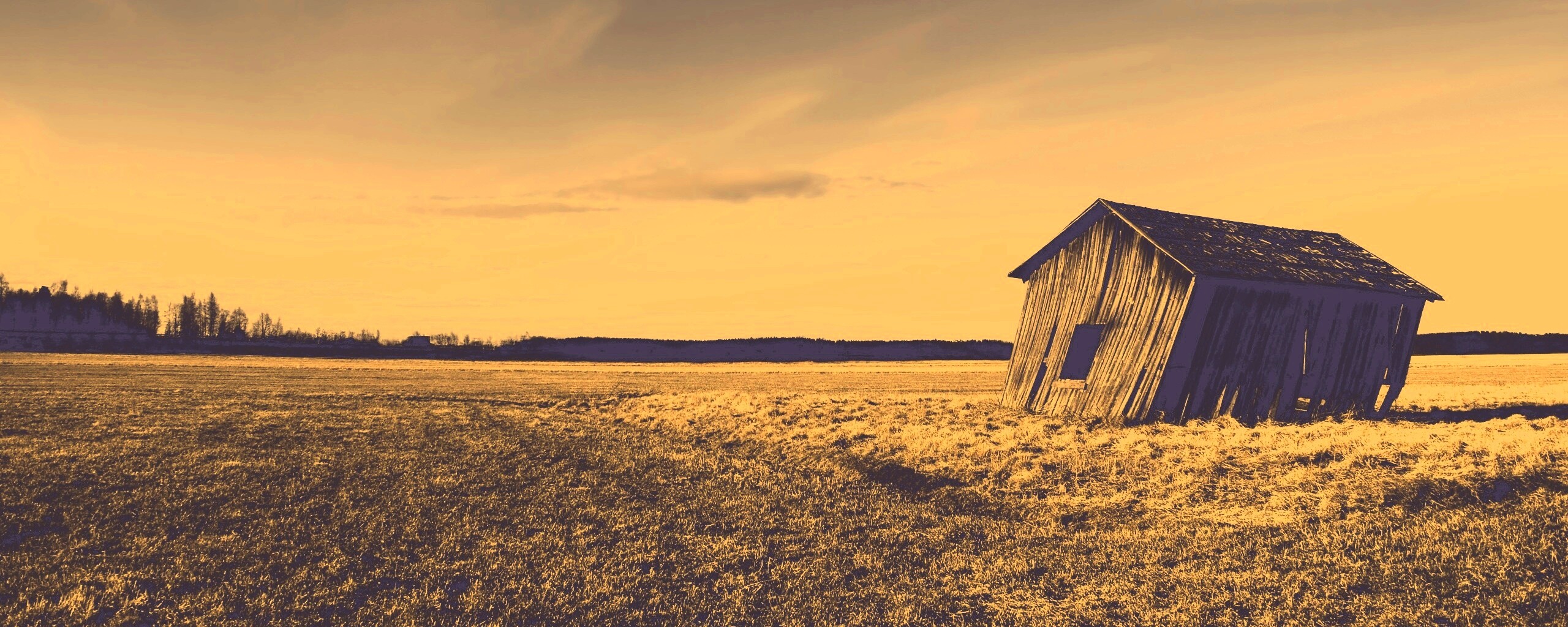 Покосившийся сарай обои