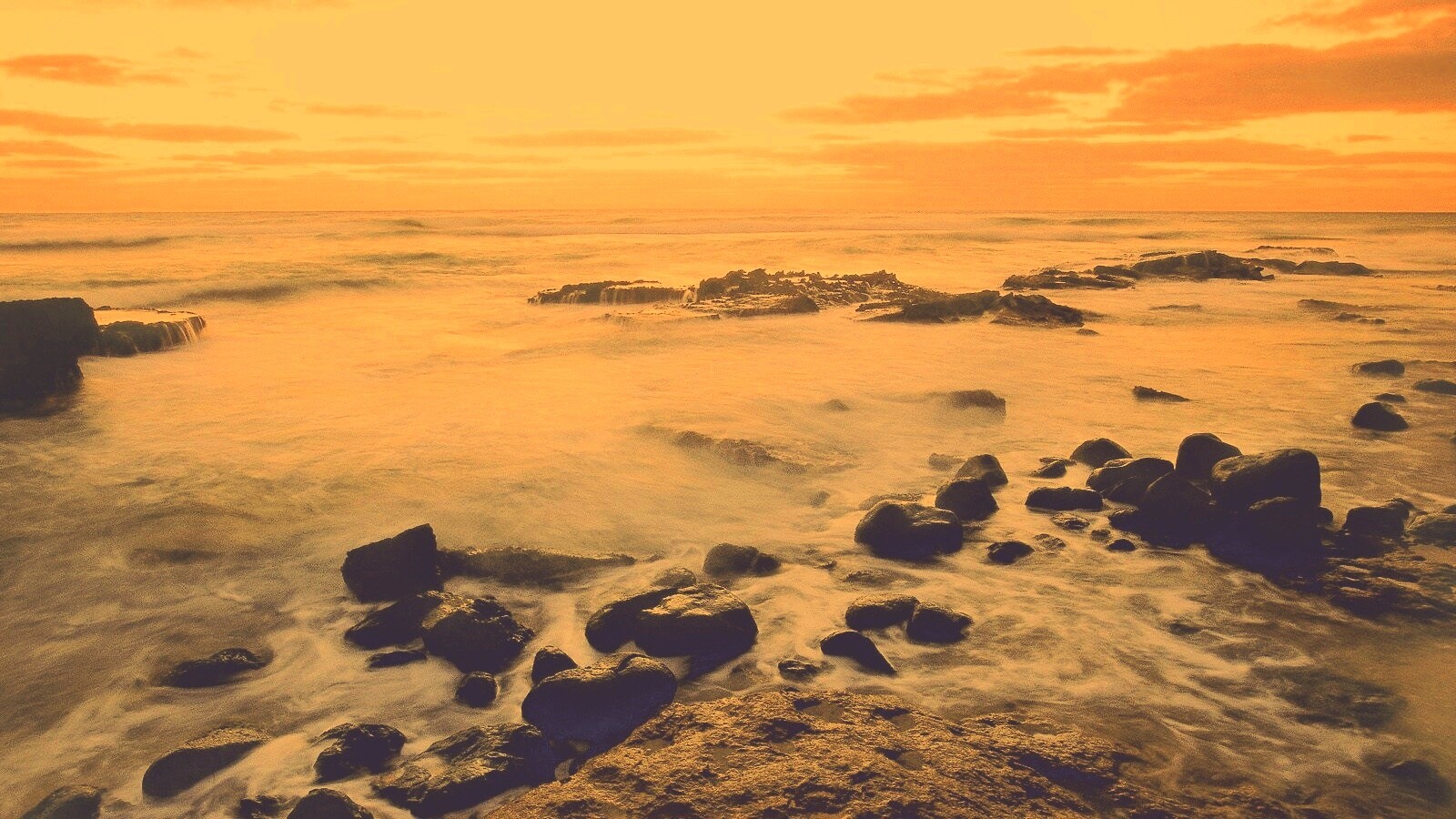 Каменистая отмель обои