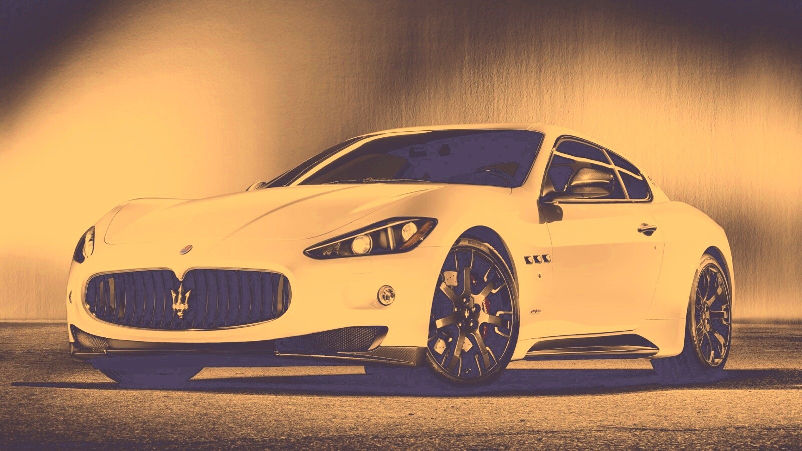 Белый Мазерати обои