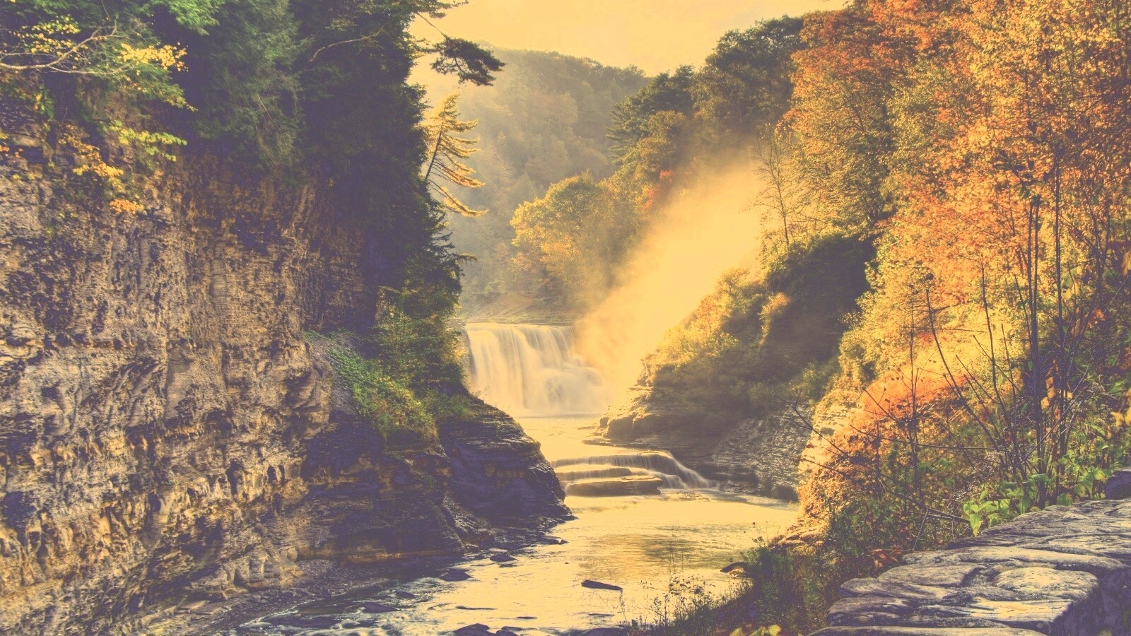 Скалистый водопад обои