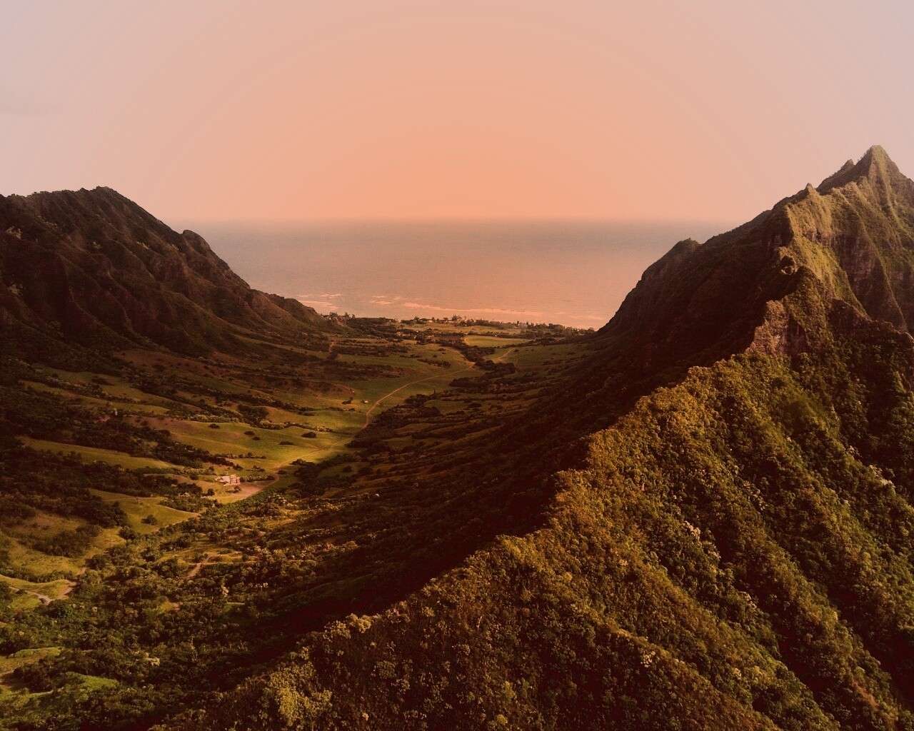 Горный хребет обои