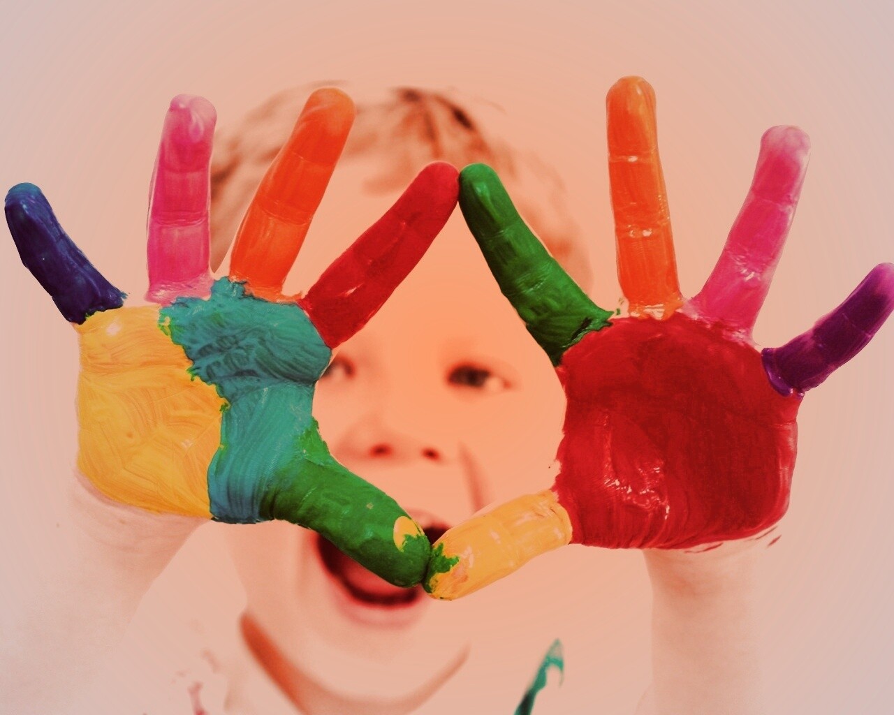 Раскрашенные руки обои