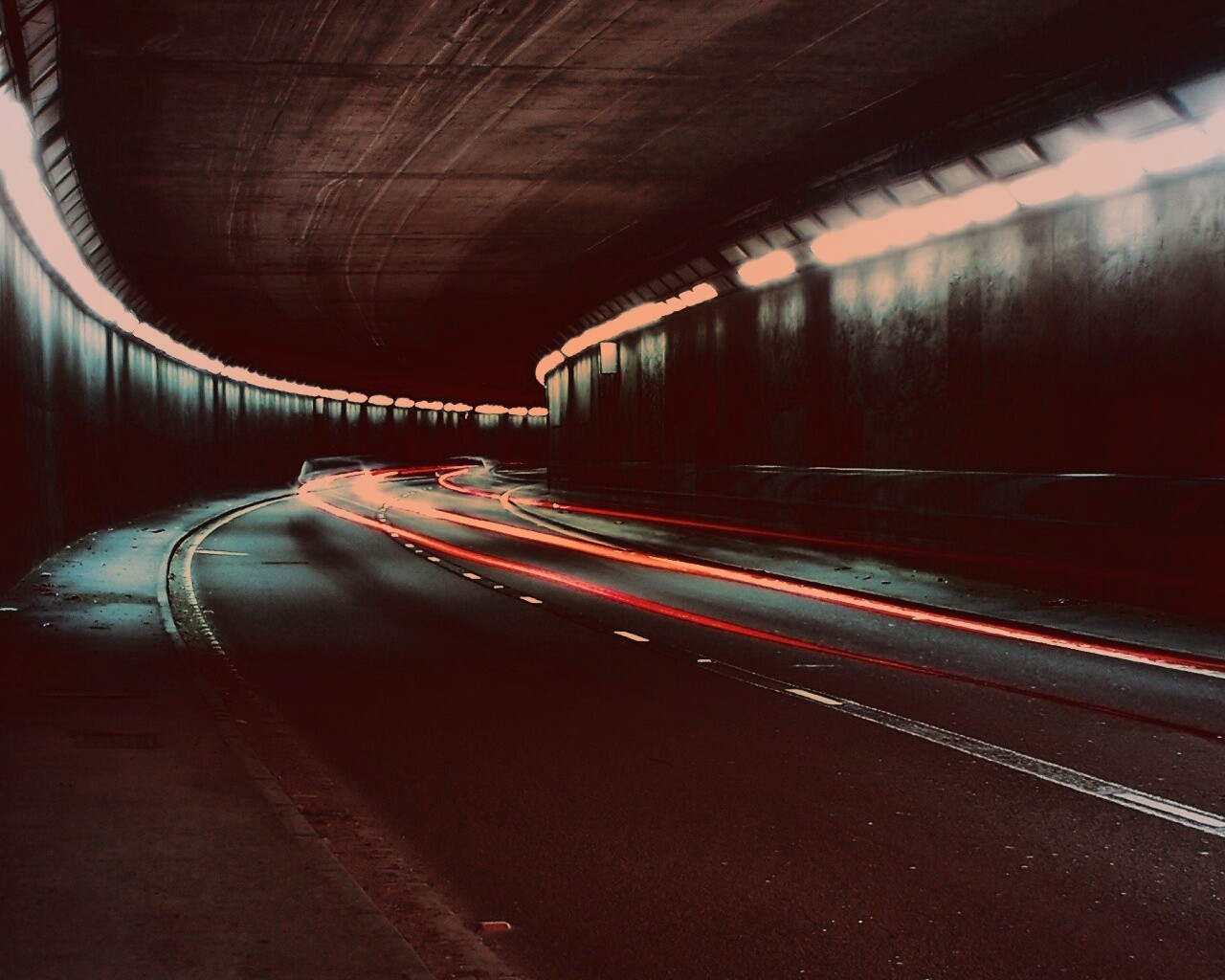 Огни в тоннеле обои