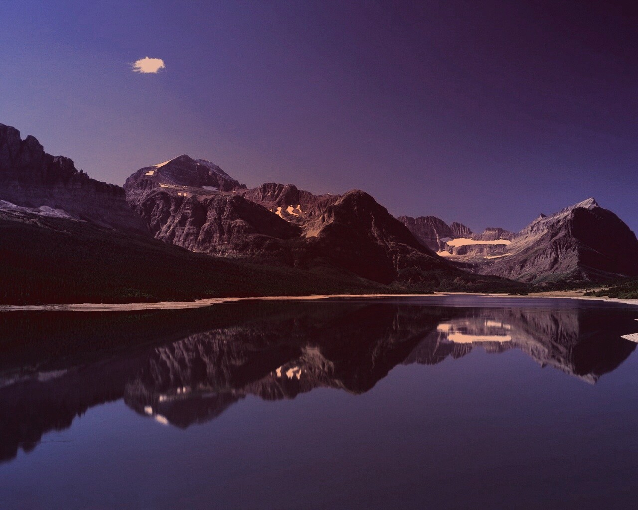 Синее горное озеро обои