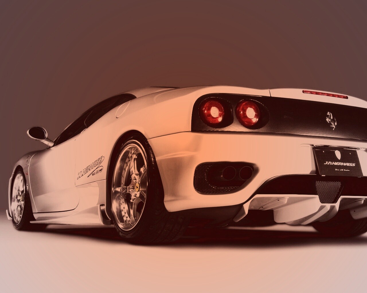 Металлик Феррари обои