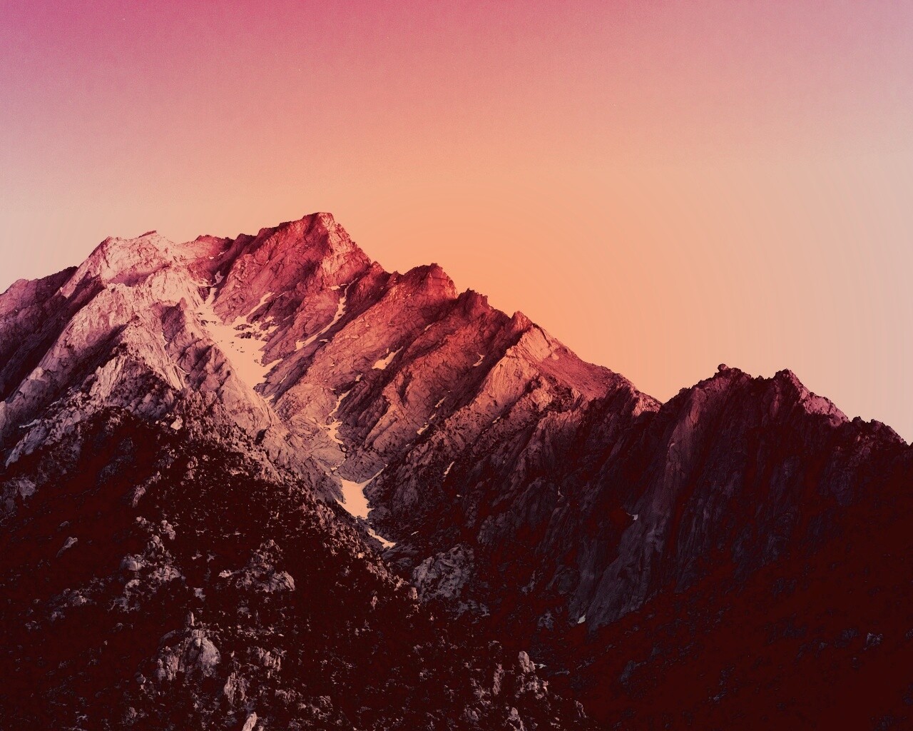 Розовые горы обои