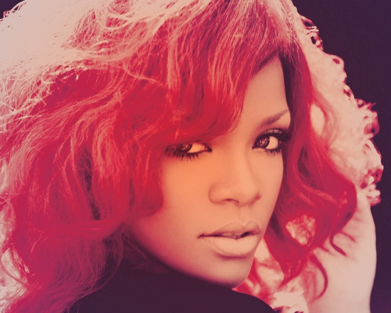 Огненная Рианна обои