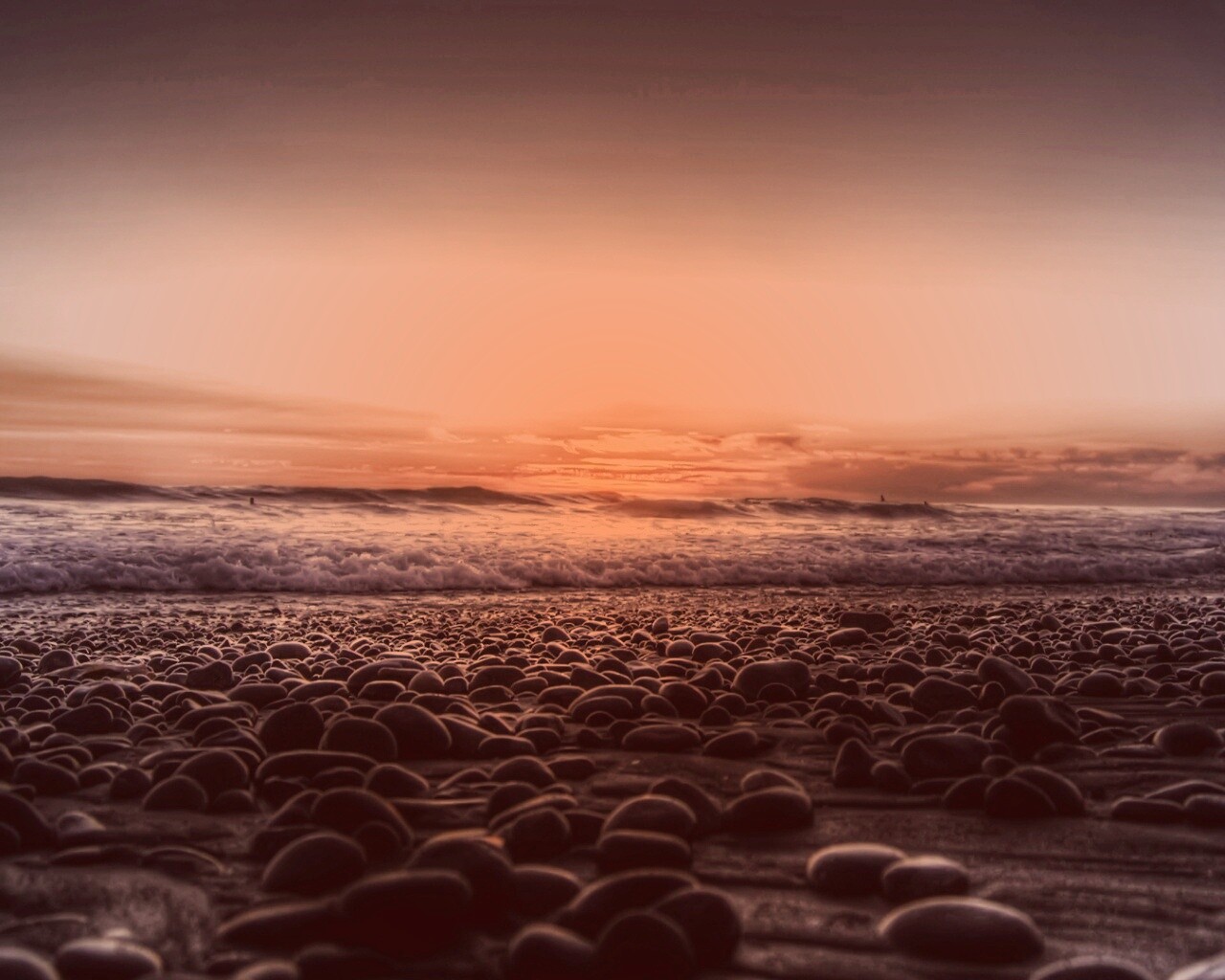 Каменистый пляж обои