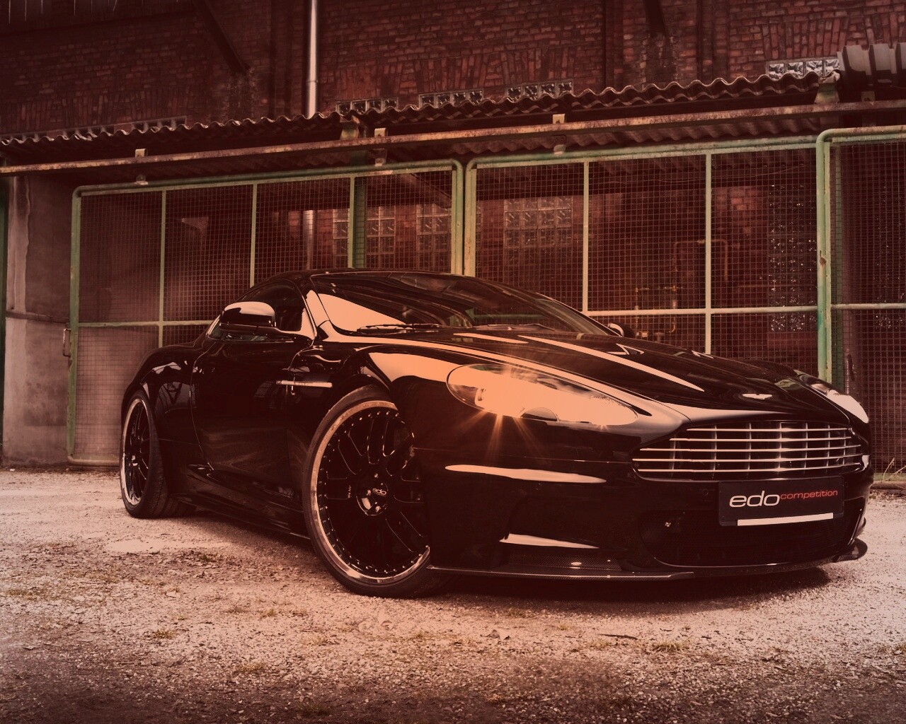 Aston Martin обои