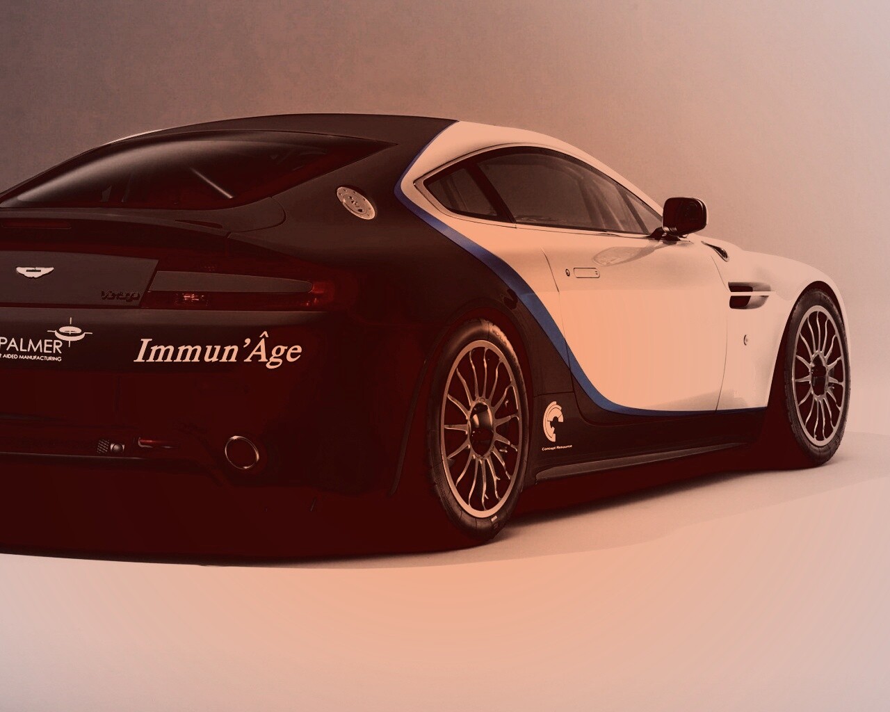 Астон Мартин обои