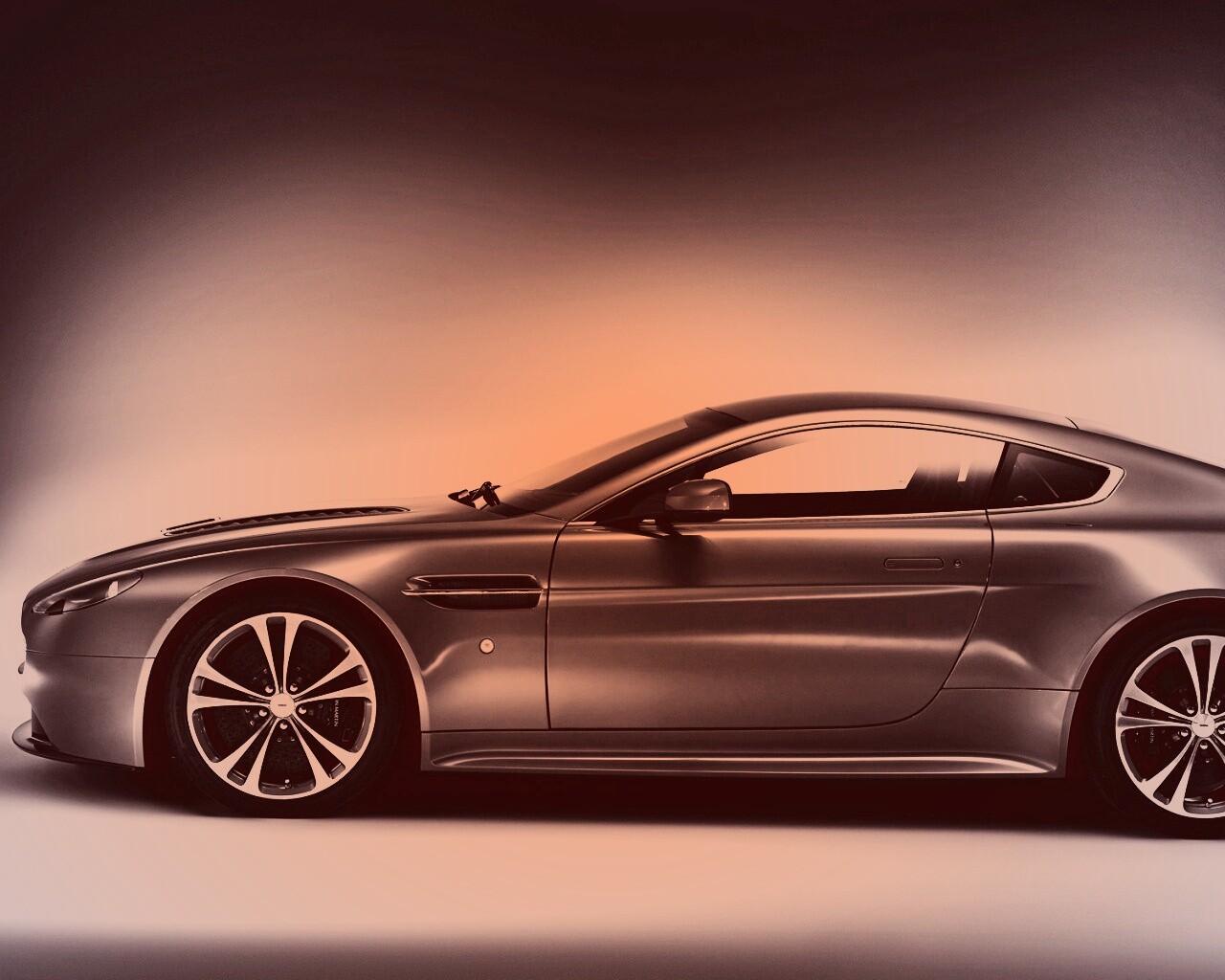 Астон Мартин обои