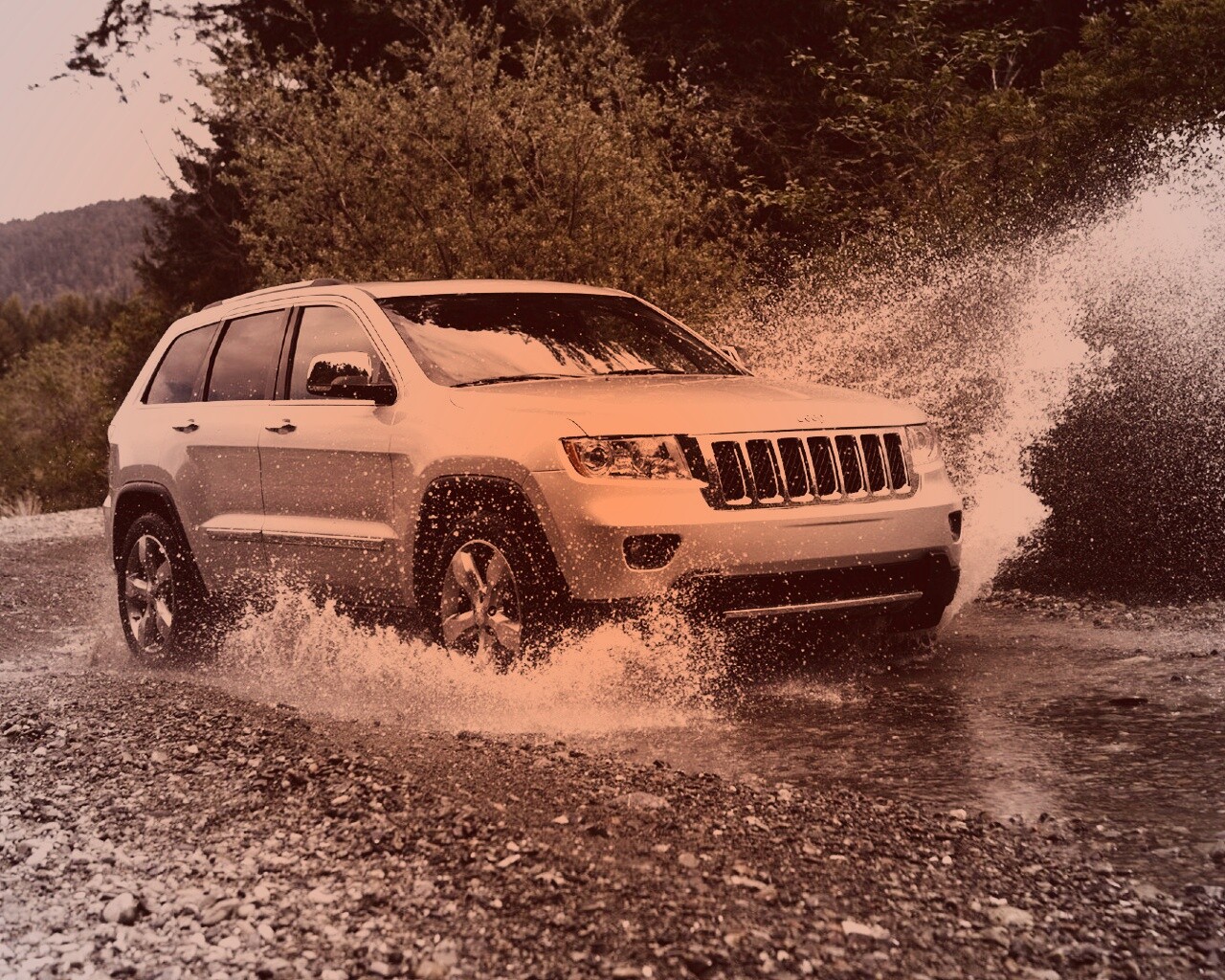 Jeep Grand Cherokee обои