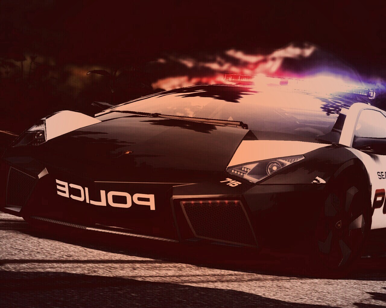 Lamborghini Reventon Hot Pursuit обои