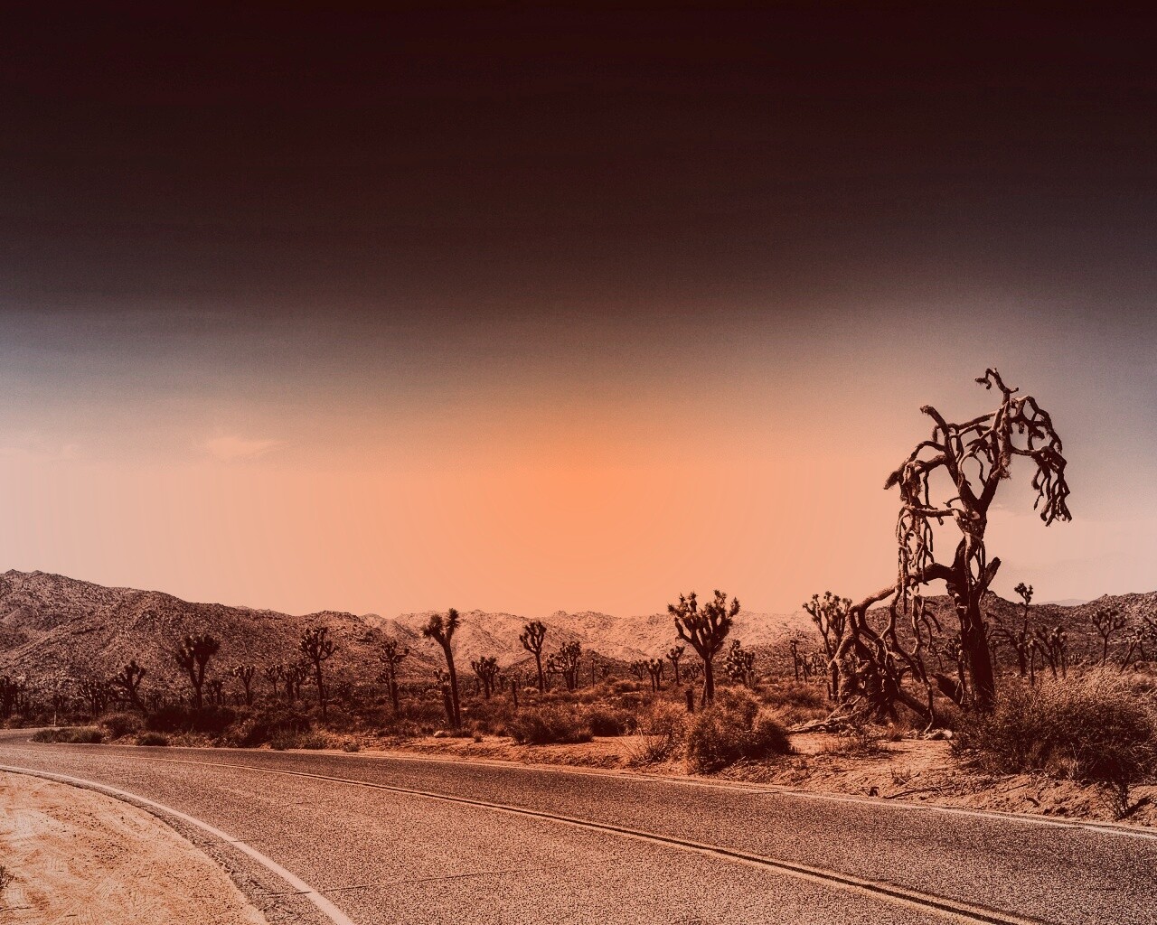 Поворот обои