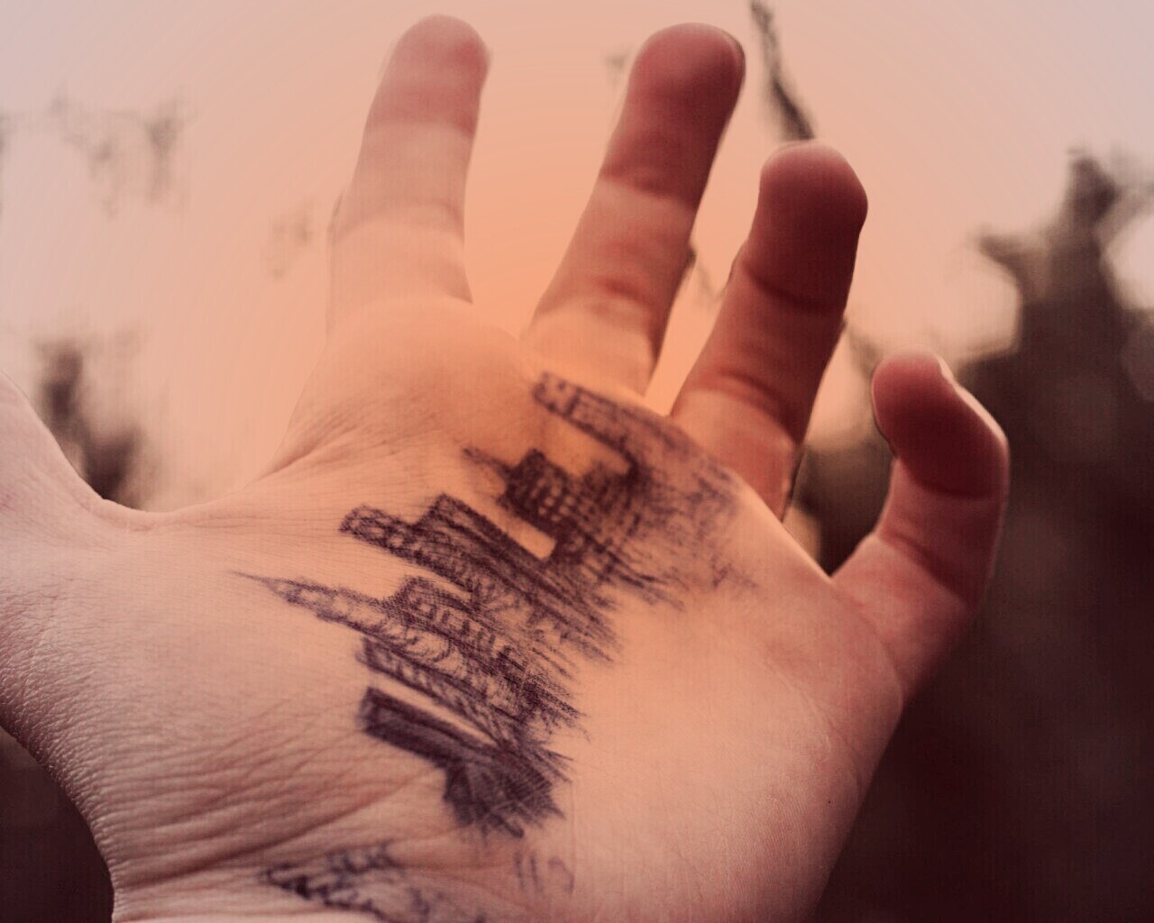 Город на ладони обои