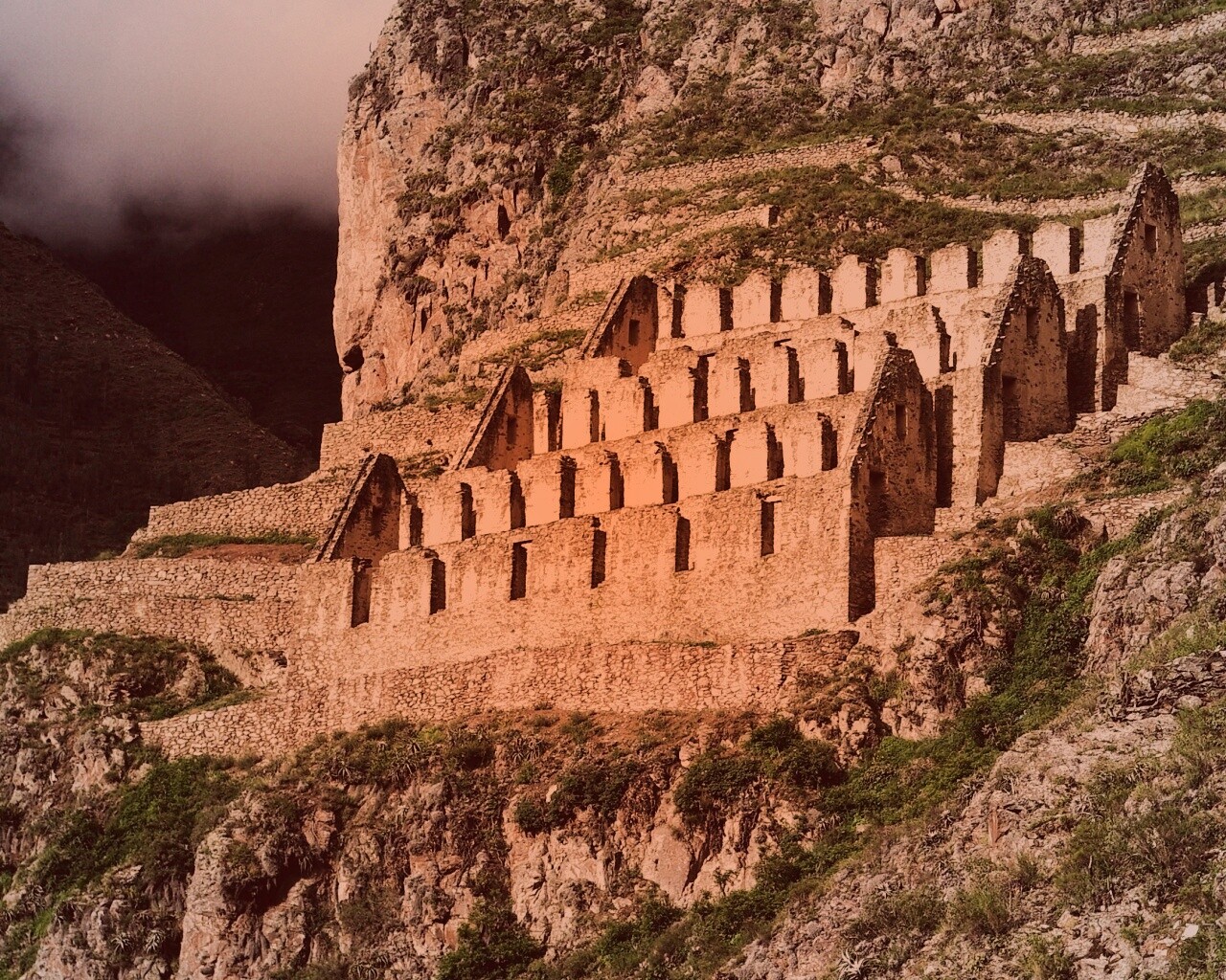 Руины в скалах Перу обои