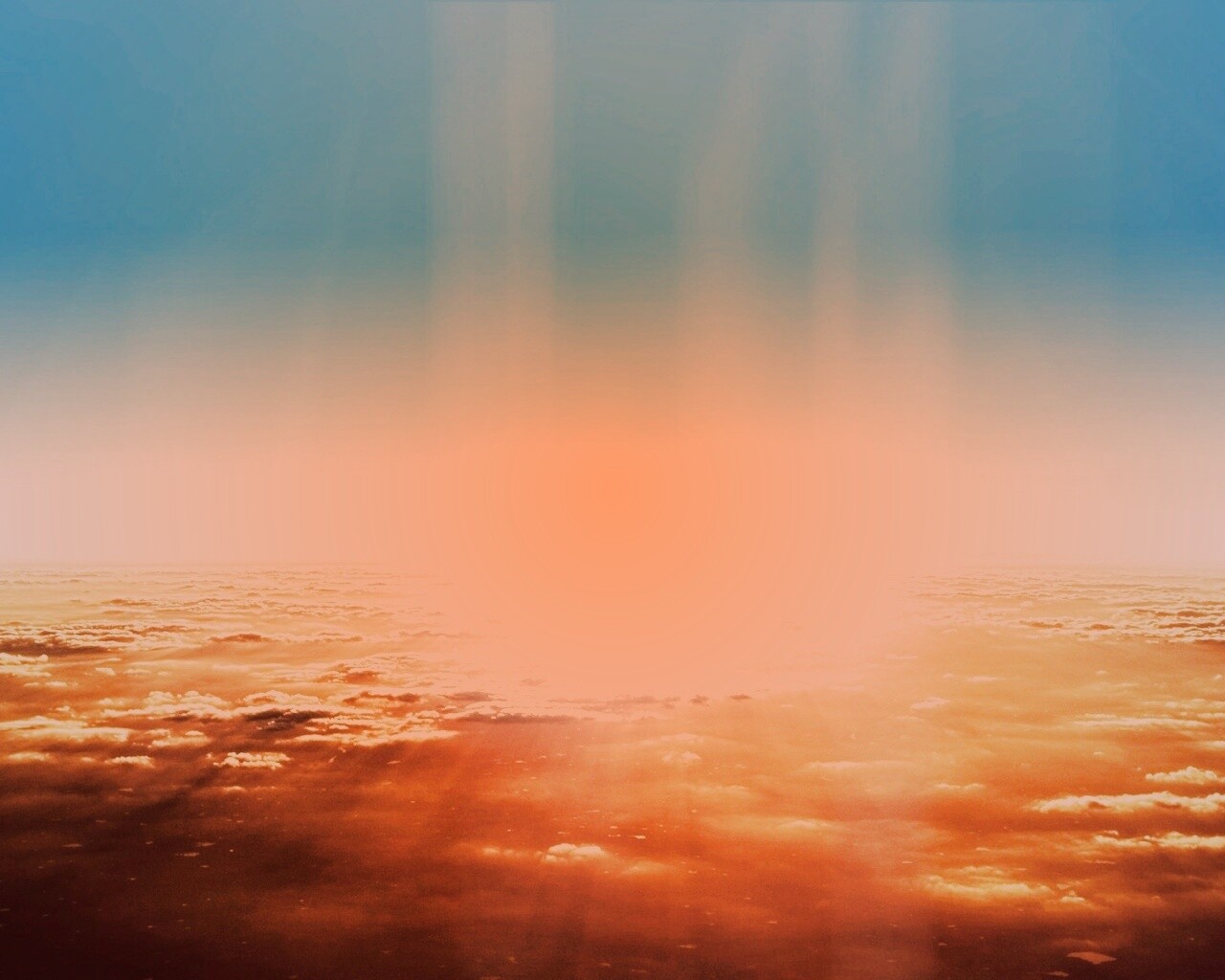 Восход над облаками обои