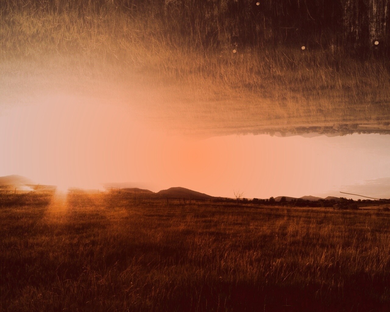 Перевернутый пейзаж обои