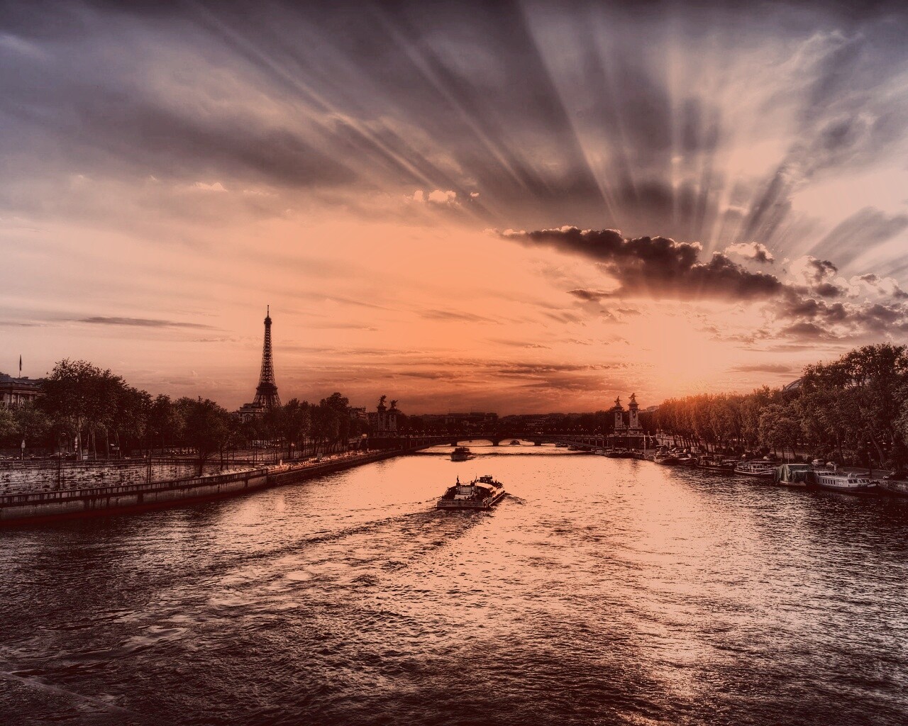 Закат над парижем HDR обои