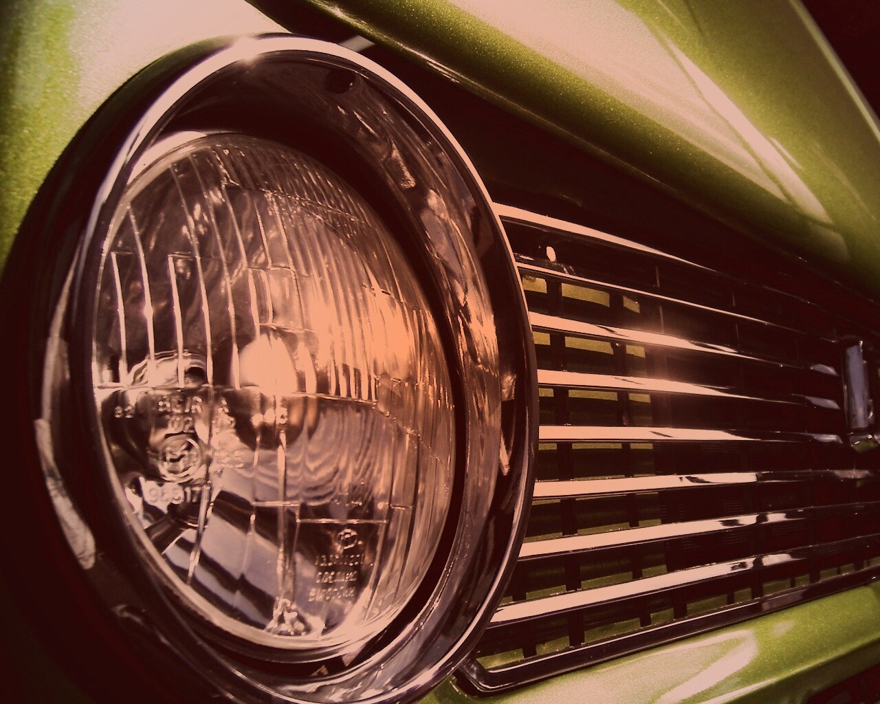 Решетка радиатора обои