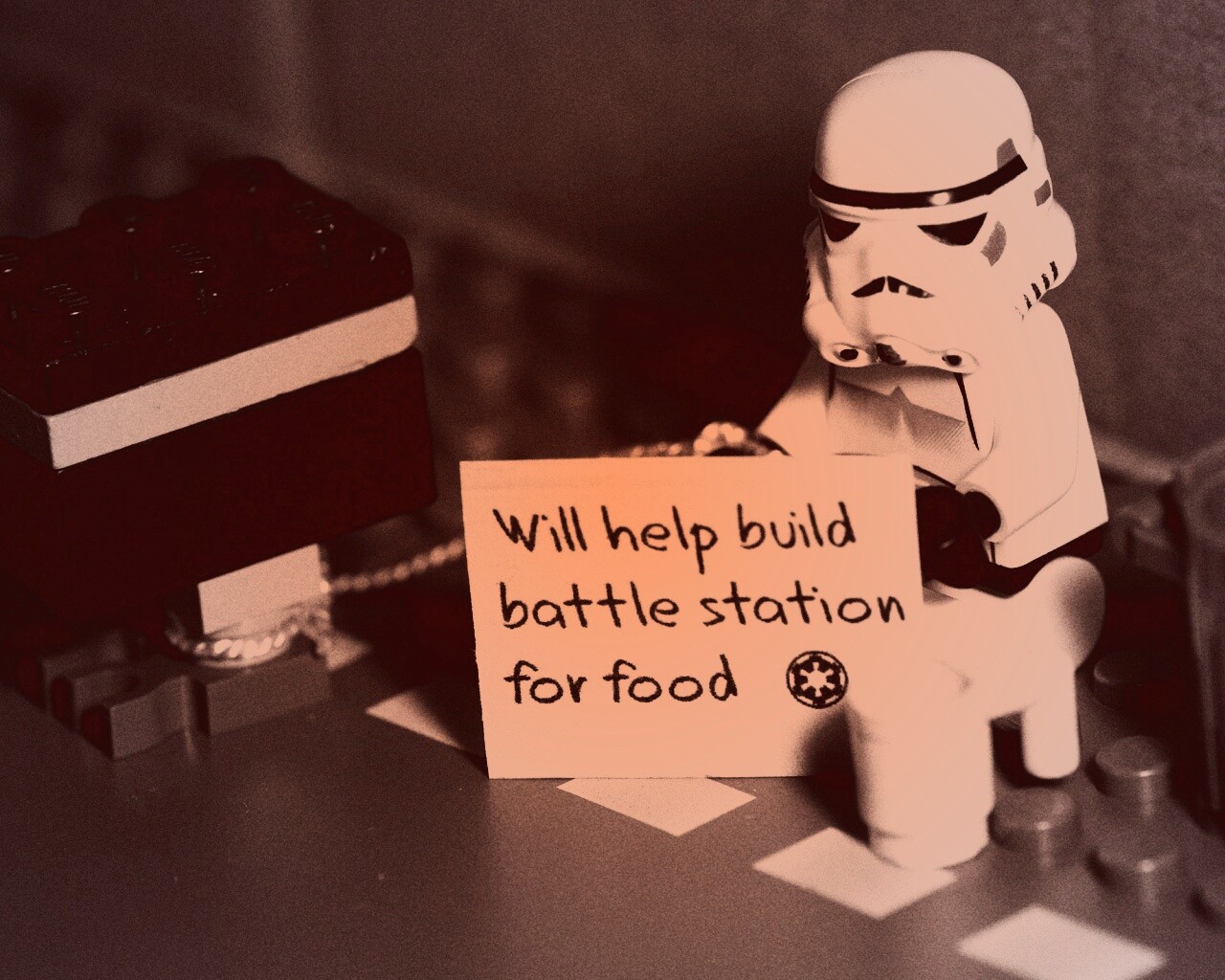 Помогу построить Звезду Смерти за еду обои