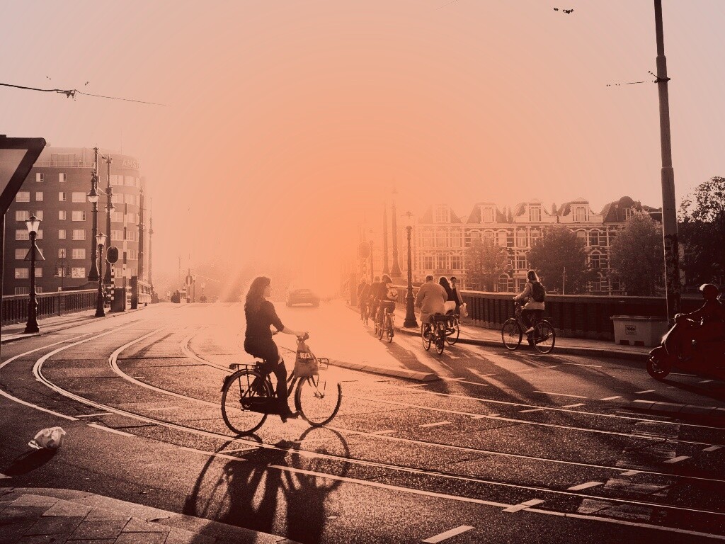 Утро в европейском городе обои