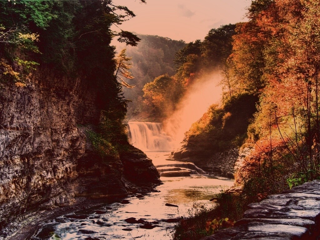 Скалистый водопад обои