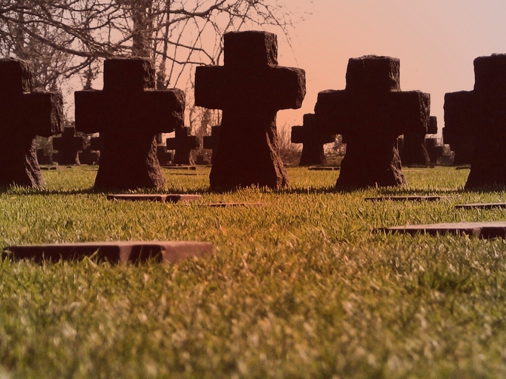 Кладбище обои