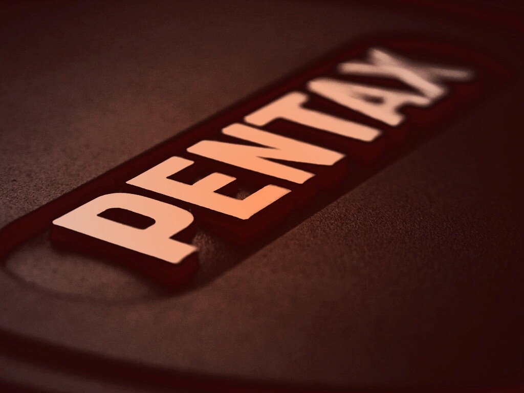 Фотоаппарат пентакс лого обои