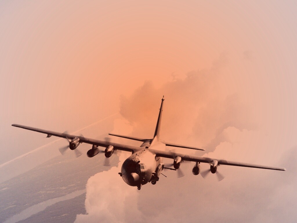 Самолет АС-130 обои