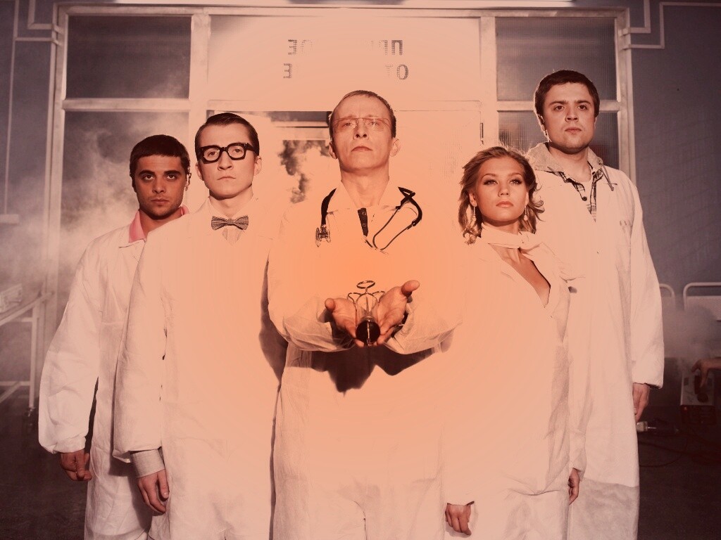 Спешат на помощь обои