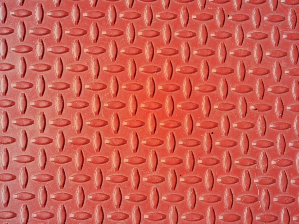 Стальной лист красного цвета обои