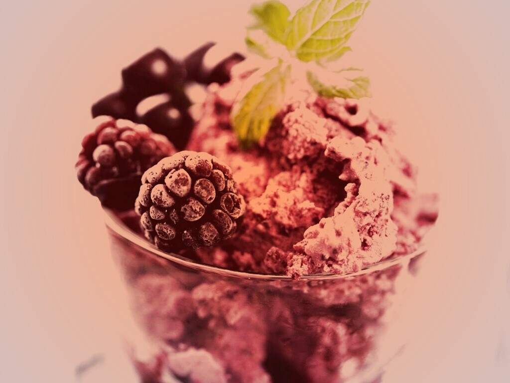 Ягодное мороженное обои
