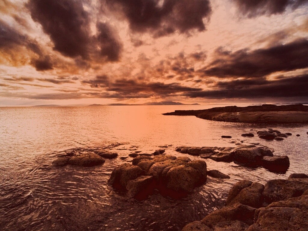 Красивый вид на вечернее море обои