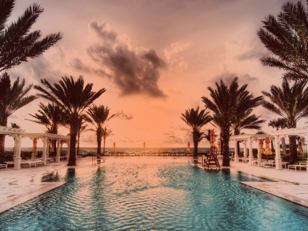 Бассейн обои