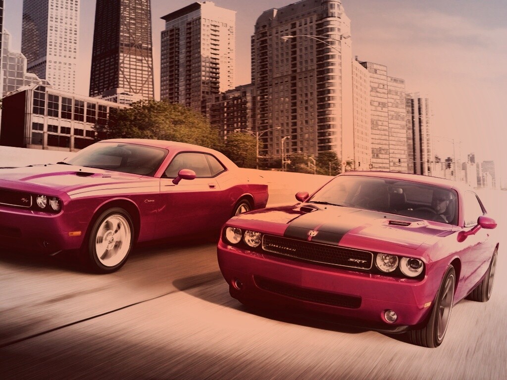 Два розовых мускулкара обои