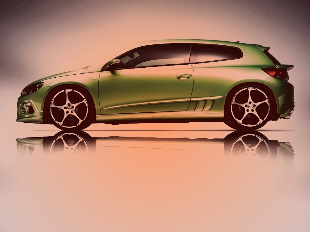 Зелёный трёхдверный хэтчбек обои