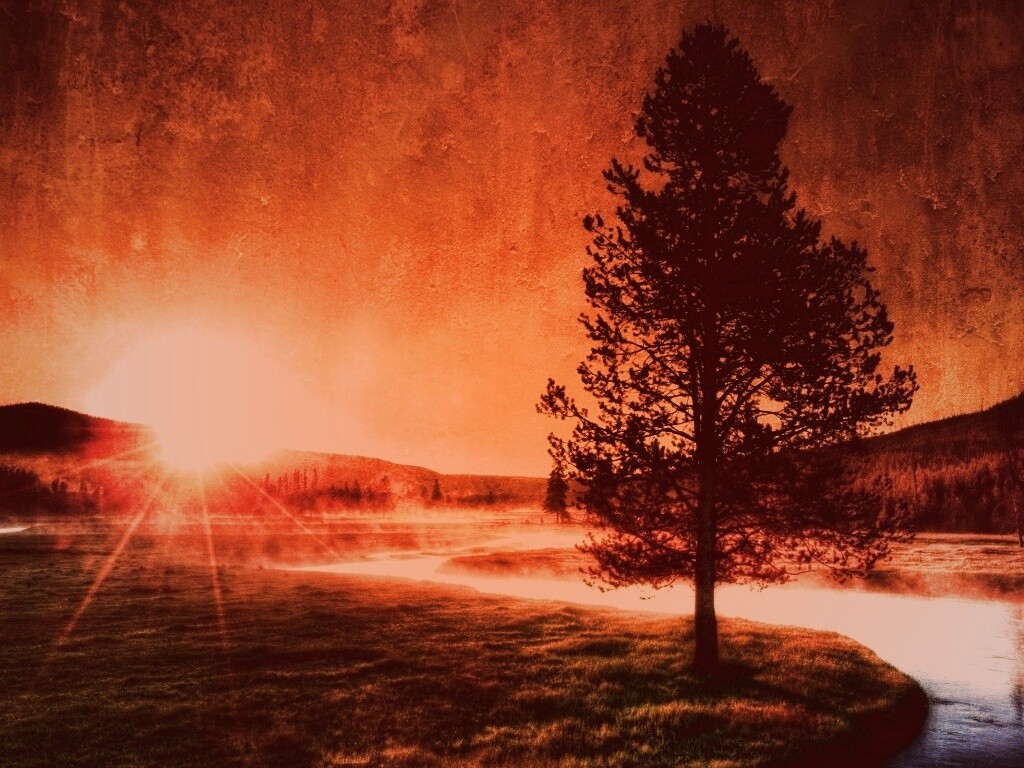 Закат за речкой обои