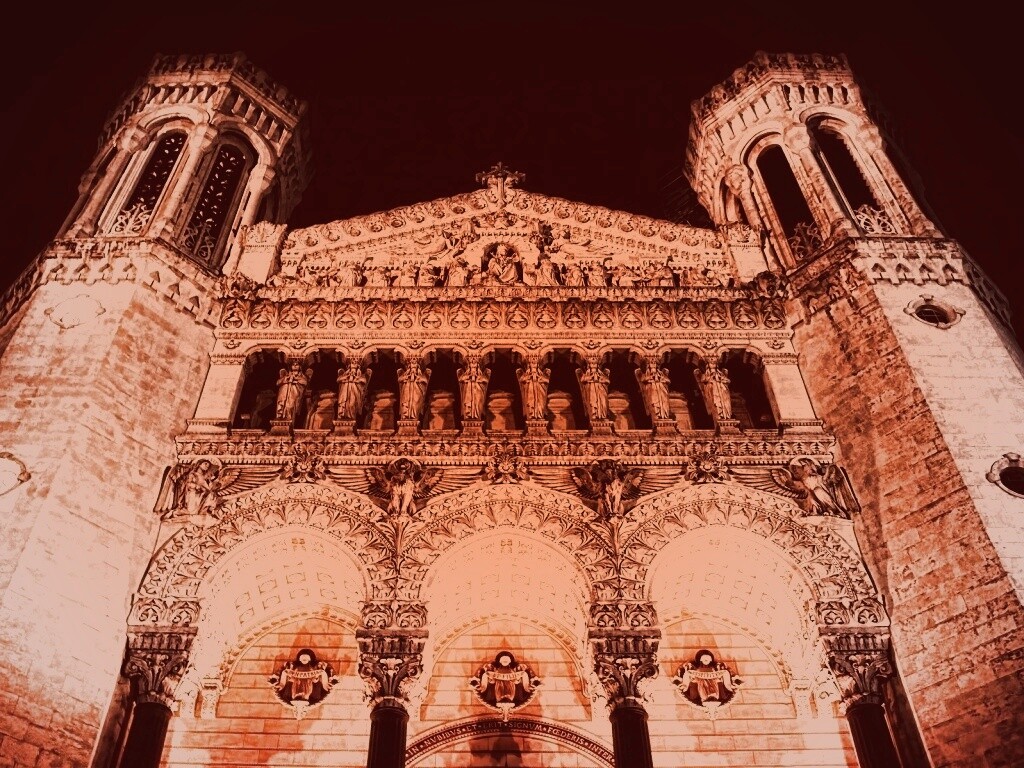 Базилика Нотр-Дам-де-Фурвьер обои