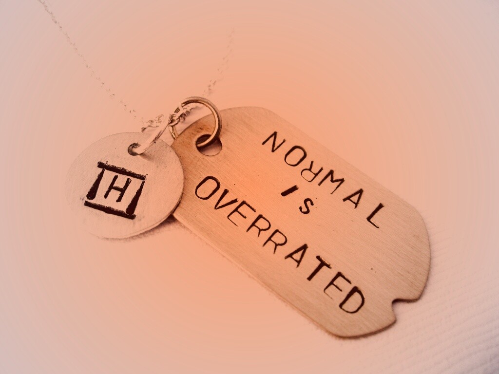 Нормальность переоценена обои