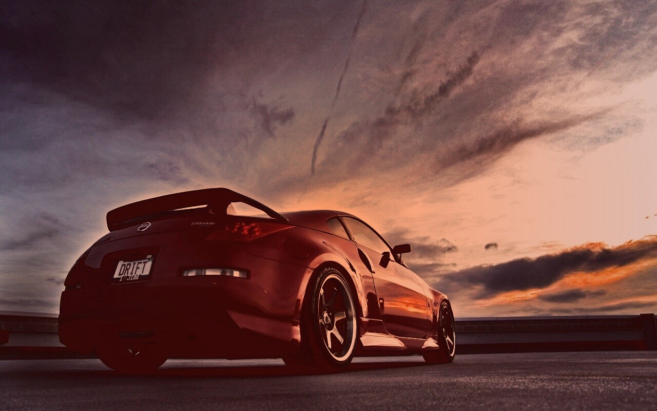 Красный ниссан обои