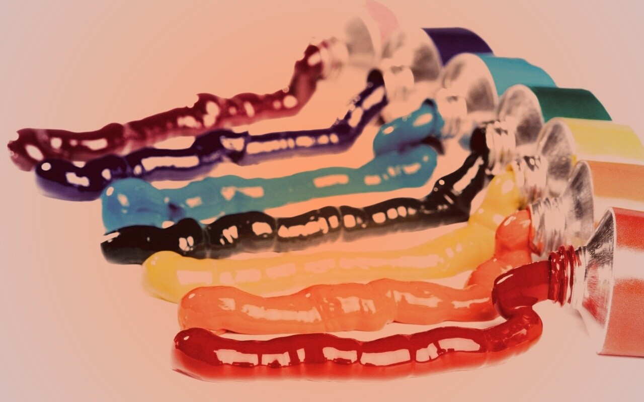 Тюбики с краской обои