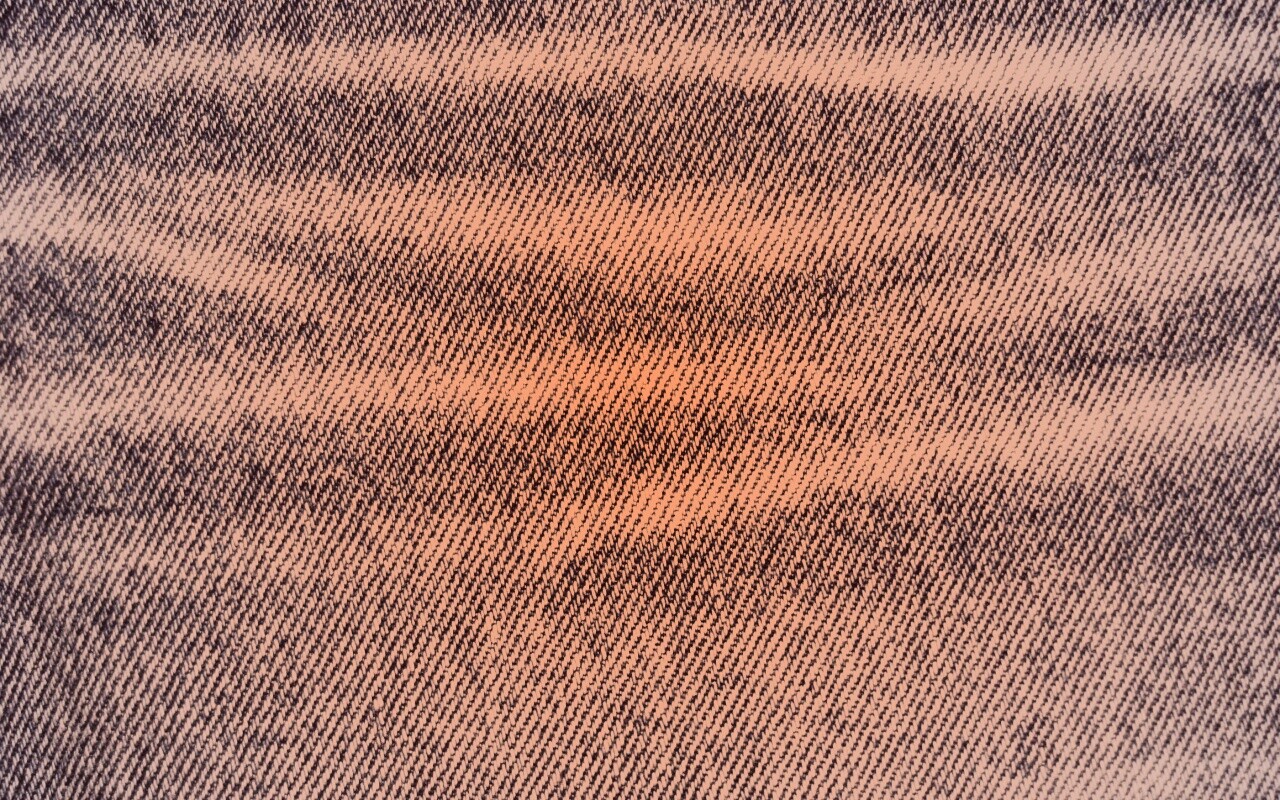 Джинсы со складками обои