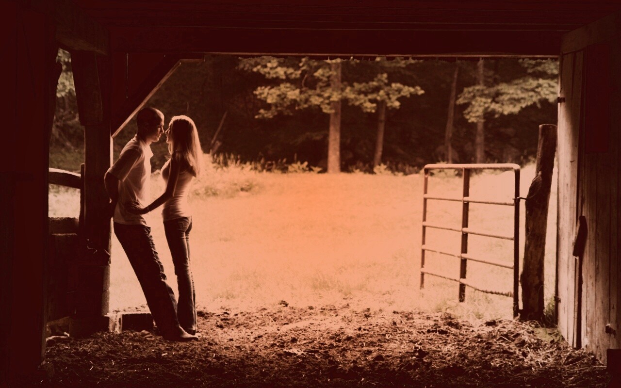 Любовь на природе обои